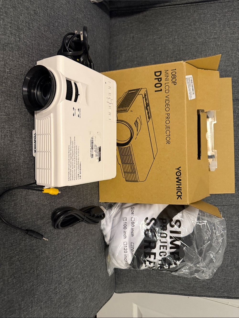 White DP01 Mini LCD Projector — Portable Home & Office Video NEW PROJECTOR